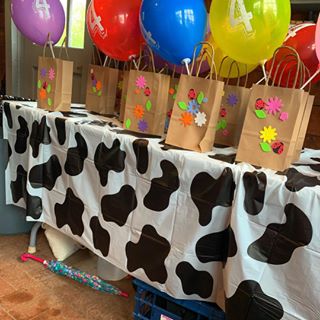 59946283_2280989538790955_316383418537060434_n.jpg?_nc_ht=scontent-ort2-1.cdninstagram.com&ig_cache_key=MjAzNzE4Mjc0MjQzODY2MzIzOQ==.2-w320h320